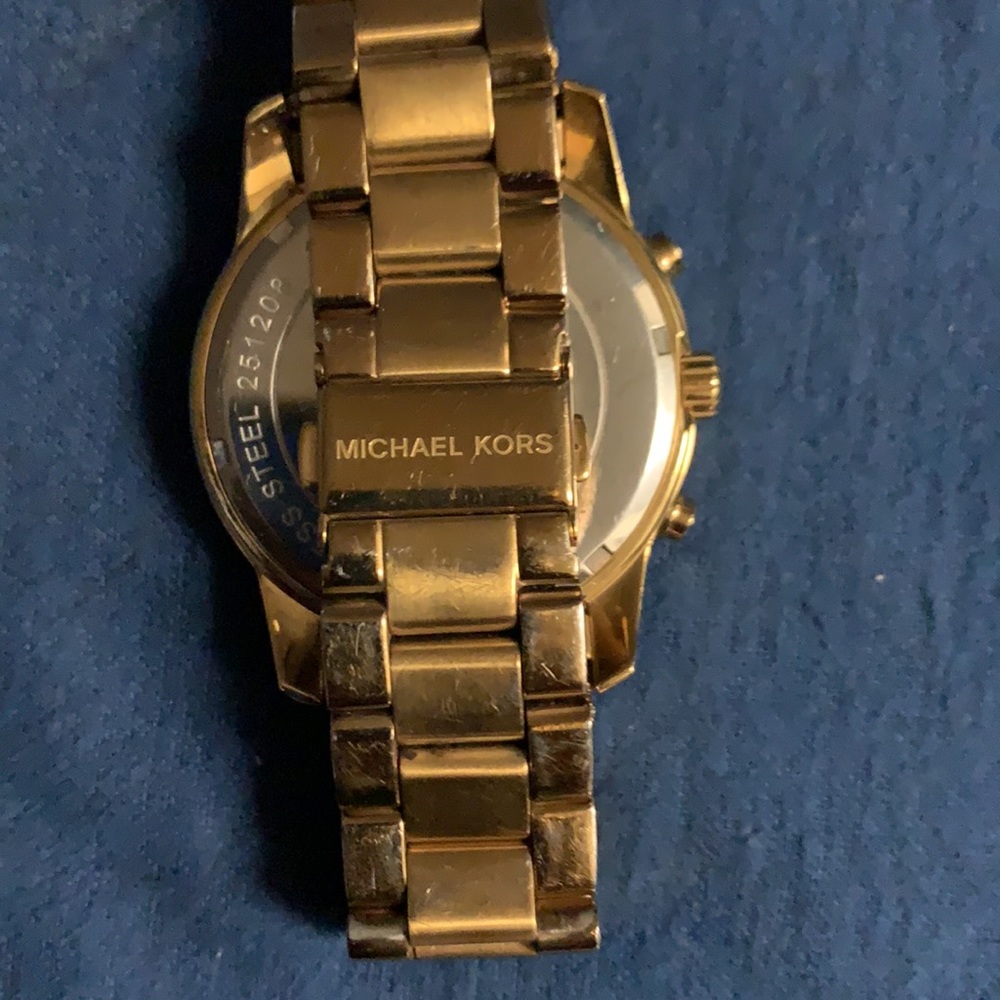 Gold Michael Kors Watch - Picture 2 of 6